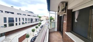 Piso  Carrer del mestre antoni nicolau. Pis a reformar de 92 m2