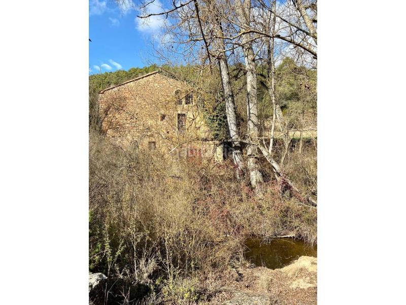 Foto eba7ad5f-e57a-4fa0-b97f-8918877de075. Masía venta de masía en la baronia de rialb en Baronia de Rialb (La)