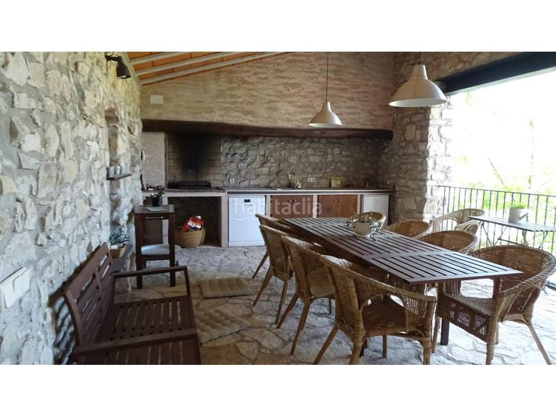 Foto 8d91d2de-abc6-4bd3-9d56-d71c8415ba74. Lloguer pis amb calefacció piscina a Llacuna (La)