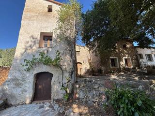 Masia a Llacuna (La). Masía en venta en la llacuna barcelona  55 hectáreas de finca co