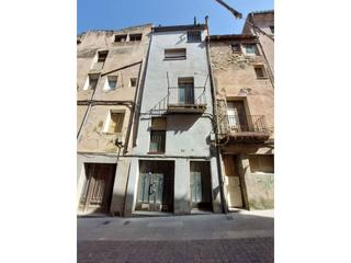 Casa a Mig 15. Ideal constructores o inversores.... venta de tres 3 casas adosa