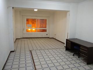 Rent Office space in Las Cruces. Alquila oficina en entreplanta céntrica