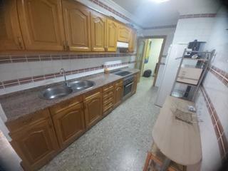 Ground floor  Calle c isaac albéniz, 1. Piso reformado en paseo de chapi