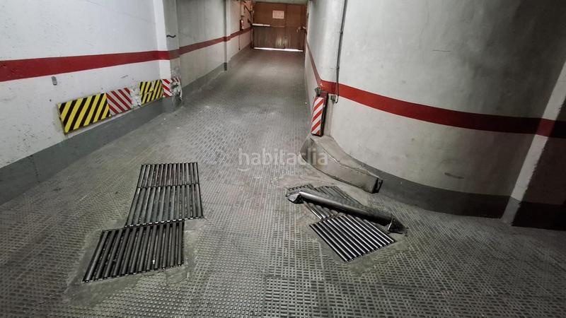 Foto e02d37eb-8280-4508-a94d-83a96022e2ab. Lloguer aparcament cotxe a El Carril - Paseo de Chapi Villena