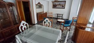Pis  Calle canovas del castillo. Vende piso en villena con ascensor