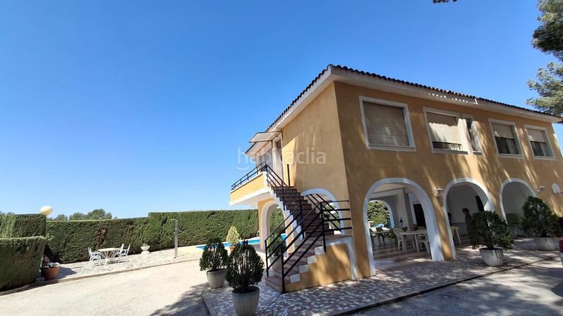 Foto 7216252d-49ba-42f6-b62d-b31f5ff396bd. Chalet avec piscine dans Las Cruces Villena