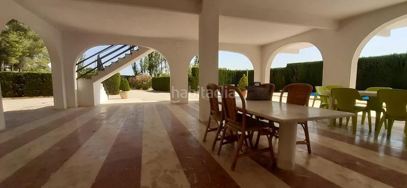 Foto 7e7e0cb1-ce09-415c-9005-9484ec929eda. Chalet avec piscine dans Las Cruces Villena