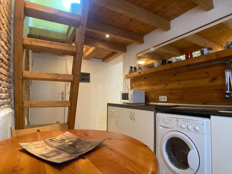 Foto e121b8b5-b2ce-41b2-883e-7e9aa6544293. Alquiler estudio en Argüelles Madrid