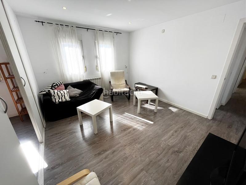 Foto 0da0d6b4-3691-4c27-8aca-a254f2d74483. Piso  en venta para entrar a vivir en Numancia Madrid