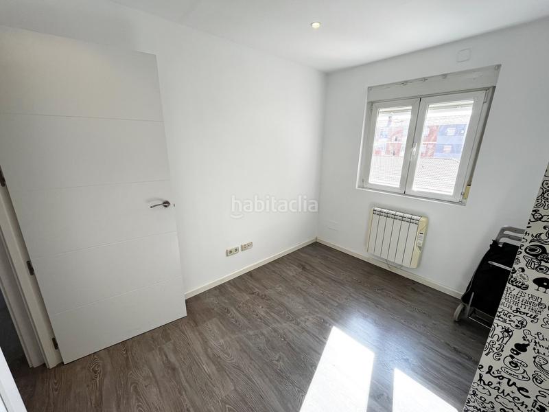 Foto f4ea1ffa-1b57-4ae6-bd93-fe755e8d3f02. Piso  en venta para entrar a vivir en Numancia Madrid