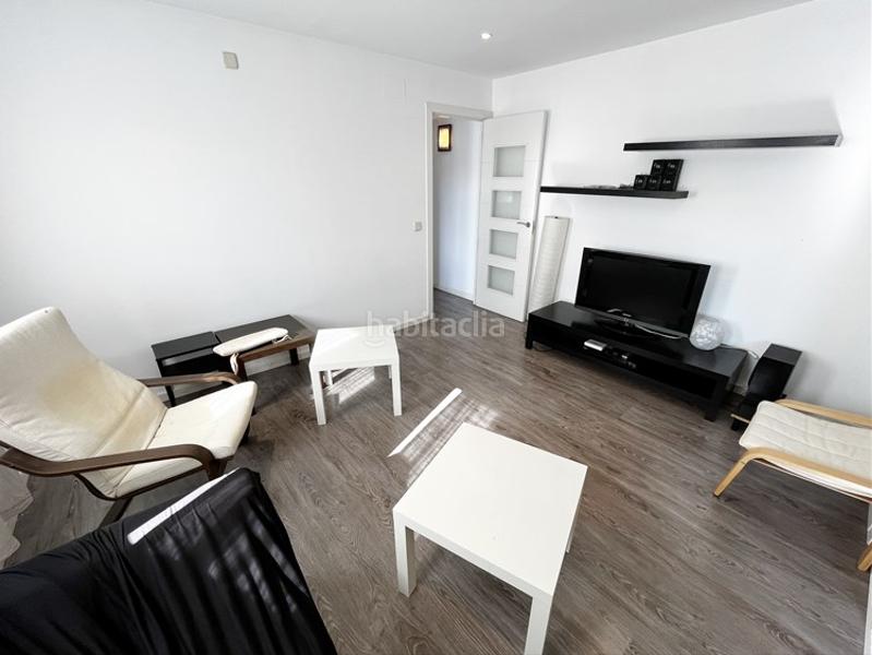 Foto f7ba4a08-e606-42d3-ac9e-e28486015029. Piso  en venta para entrar a vivir en Numancia Madrid