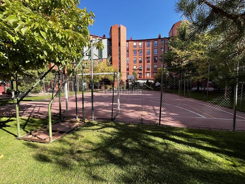 Foto 0c8fd33b-a1d8-4b3c-8821-c45c4f328ae4. Affitto appartamento con riscaldamento parcheggio in Madrid