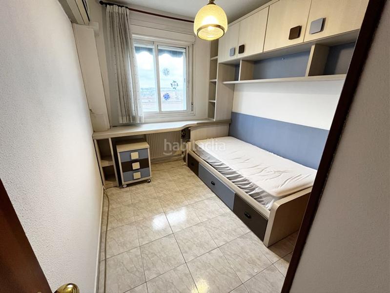 Foto 21c83e96-63d3-4cd7-a97e-7a9cb2bbd656. Location appartement avec chauffage parking dans Los Rosales Madrid