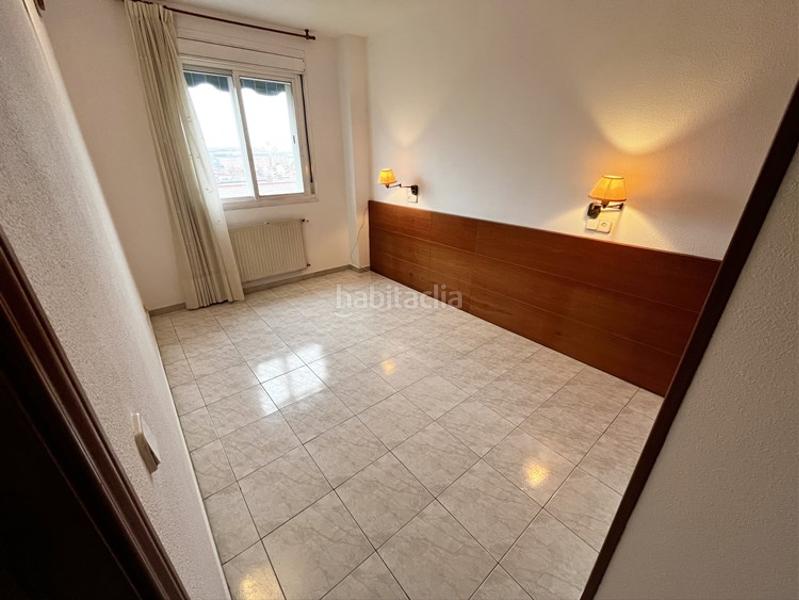 Foto 444fc9ae-bd52-44d1-8108-ebebe6e829ff. Rent flat with heating parking in Los Rosales Madrid