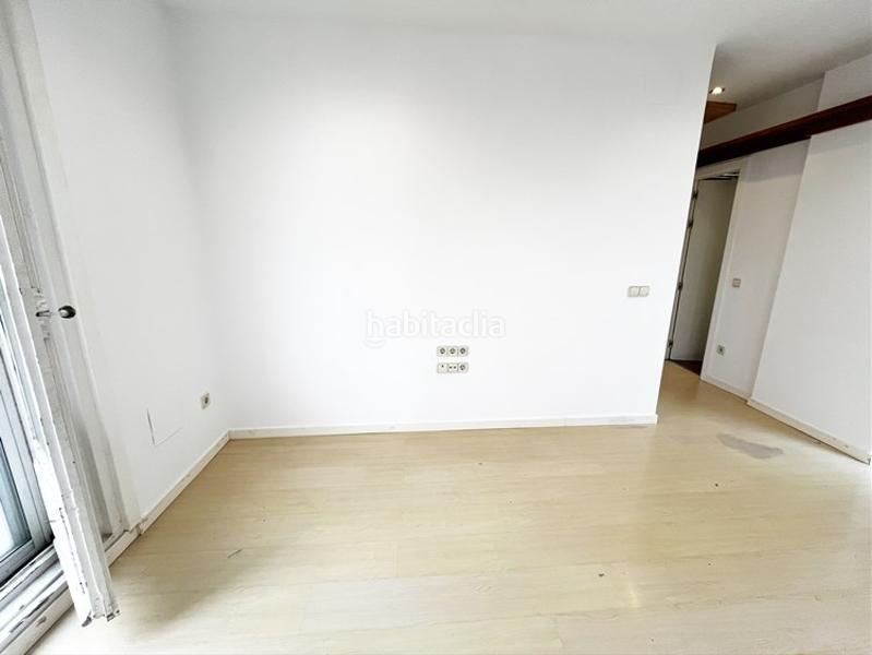 Foto 63c27bbb-bc87-4b62-9bbd-2cb004acab16. Rent penthouse with heating in Universidad-Malasaña Madrid