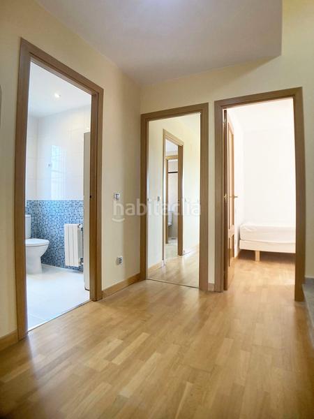 Foto f8685c61-c31c-4aff-a71e-8d88453ae7e0. Rent chalet with heating parking in Miramadrid Paracuellos de Jarama
