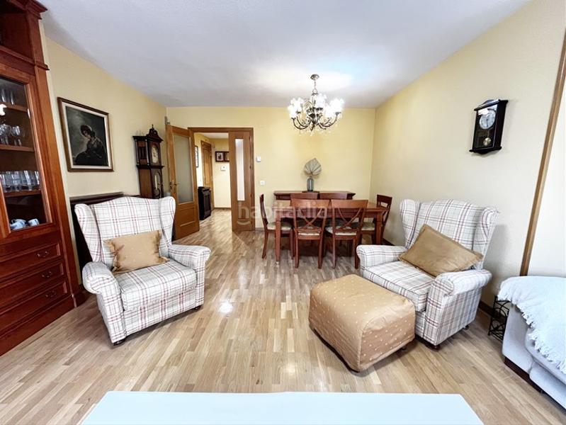 Foto 6c8448ac-6d08-48a8-b273-894422677e81. Location appartement avec chauffage parking piscine dans Madrid