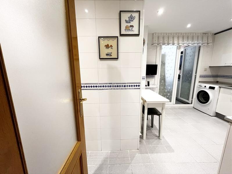 Foto 482ec80b-3cee-42c5-9f1d-c28e4e3dff88. Rent flat with heating parking pool in Marroquina Madrid