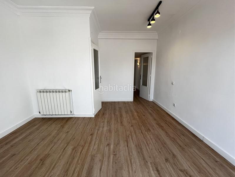 Foto 3054f74b-5e50-43ce-9a9b-d6a7e77655f4. Miete dachwohnung mit heizung in Cuatro Caminos - Azca Madrid