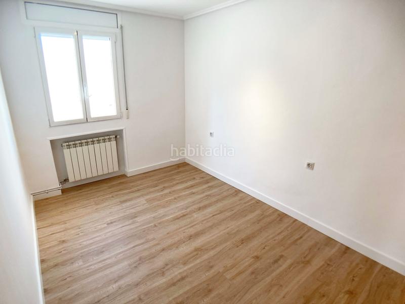 Foto b7ec9a17-3d37-4436-9c41-36da939a9432. Miete dachwohnung mit heizung in Cuatro Caminos - Azca Madrid