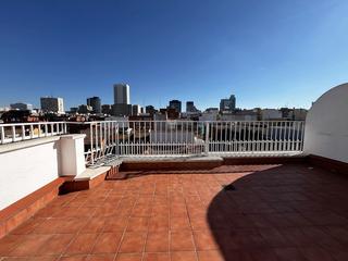 Penthouse in Calle de Dulcinea
