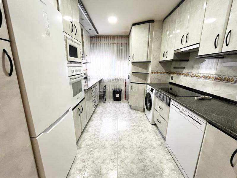 Foto 27473b97-76ad-4f82-9528-554f8ca7d127. Rent flat with heating parking in Getafe norte Getafe