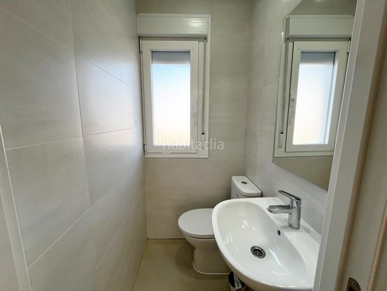 Foto ae34ab6a-fb45-4b49-bbce-15408c5ef4b5. Rent flat with heating in Simancas Madrid