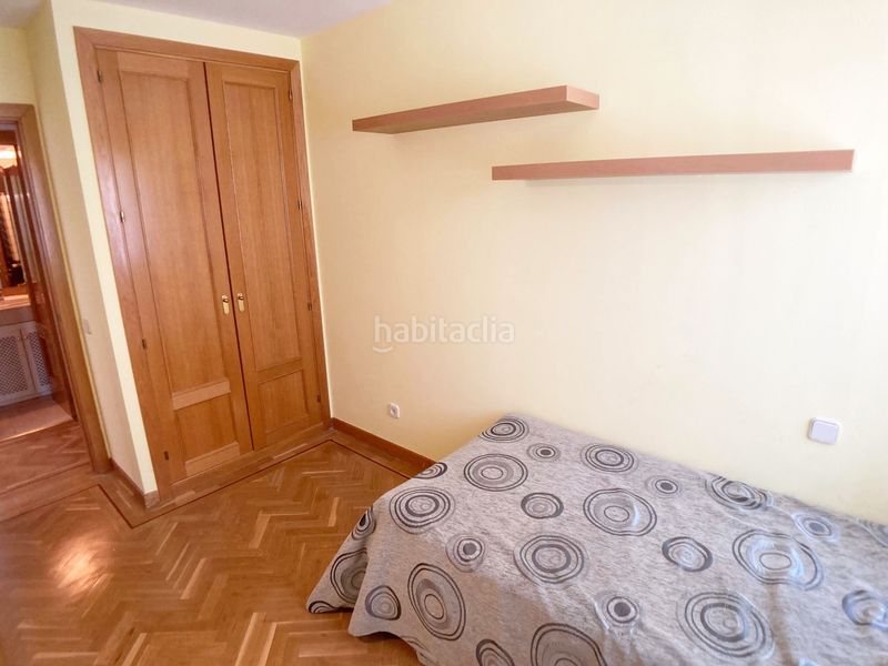 Foto 644c6228-04bf-4ce7-b2d5-ddaaf2c33705. Alquiler piso en Palomas Madrid
