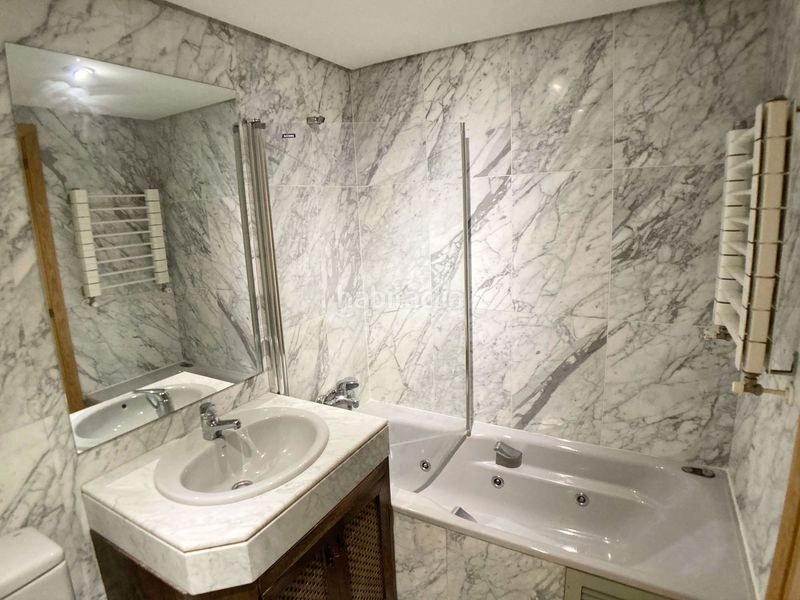 Foto e6b1c15d-369a-4eba-bfee-4d1aa7747a84. Alquiler piso en Palomas Madrid