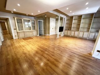 Rent Flat  N/a