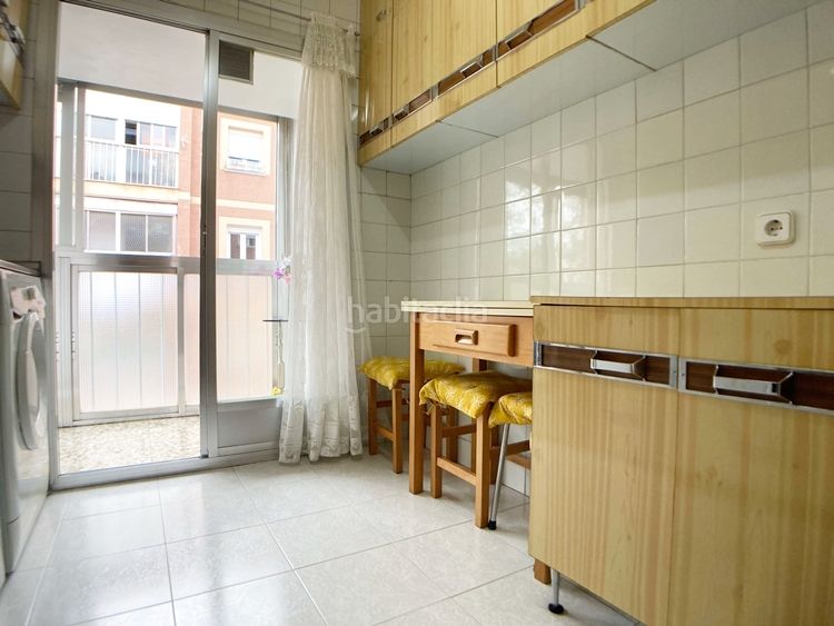 Foto 02747cb0-6be0-47ed-af5f-3763b9326295. Piso en Simancas Madrid