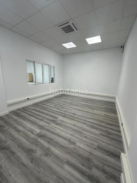 Foto 347a04e1-8fa2-4695-b3ad-e23852220aa4. Alquiler nave industrial  en El Barral Ferial Coslada