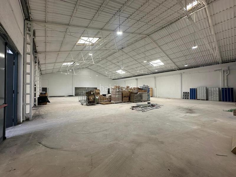 Foto a29523dc-e151-4b66-8d15-afe7c5ab89ad. Alquiler nave industrial  en El Barral Ferial Coslada