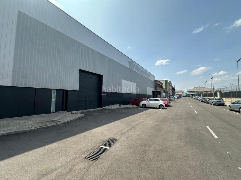Foto fbf94f33-f3c0-4fde-902b-0f0af932c76a. Alquiler nave industrial  en El Barral Ferial Coslada