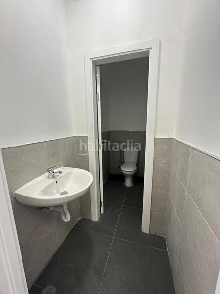 Foto e39d9f3d-3a83-4131-a1d9-59844e9fddff. Lloguer nau industrial a El Barral Ferial Coslada