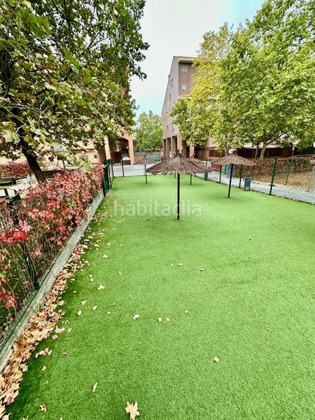 Foto 7eae238d-20b4-4387-9dcd-8f210032c88e. Flat with heating parking pool in Fresnos I y II Torrejón de Ardoz