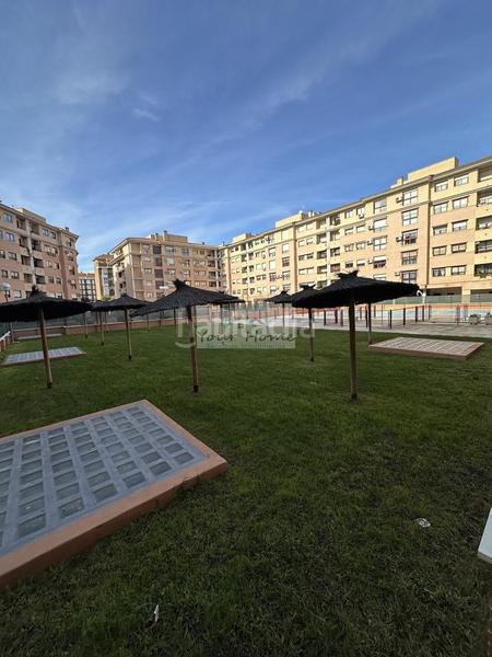 Foto 4da4c690-5fb6-42b9-bdf0-5b851b74b4e5. Ground floor with heating parking pool in Virgen del Rosario Torrejón de Ardoz