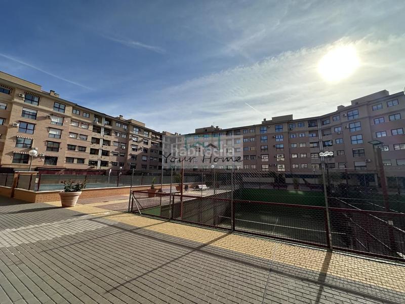 Foto 630ee3fd-8476-49d5-be68-8f2dd475a269. Ground floor with heating parking pool in Virgen del Rosario Torrejón de Ardoz