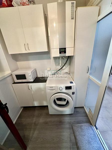 Foto b6cb8e57-8dae-49e0-932a-2cec7d97a9ea. Ground floor with heating parking pool in Virgen del Rosario Torrejón de Ardoz