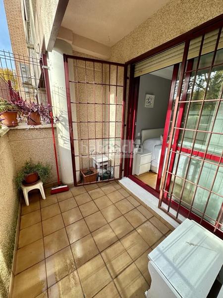 Foto 54afa57e-9ee3-4c4b-805f-cf92e21f47e1. Planta baixa amb calefacció aparcament piscina a Torrejón de Ardoz