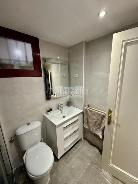 Foto 7b9f275e-2825-4ccd-8477-33d8d65a9ff9. Rez-de-chaussée avec chauffage parking piscine dans Torrejón de Ardoz