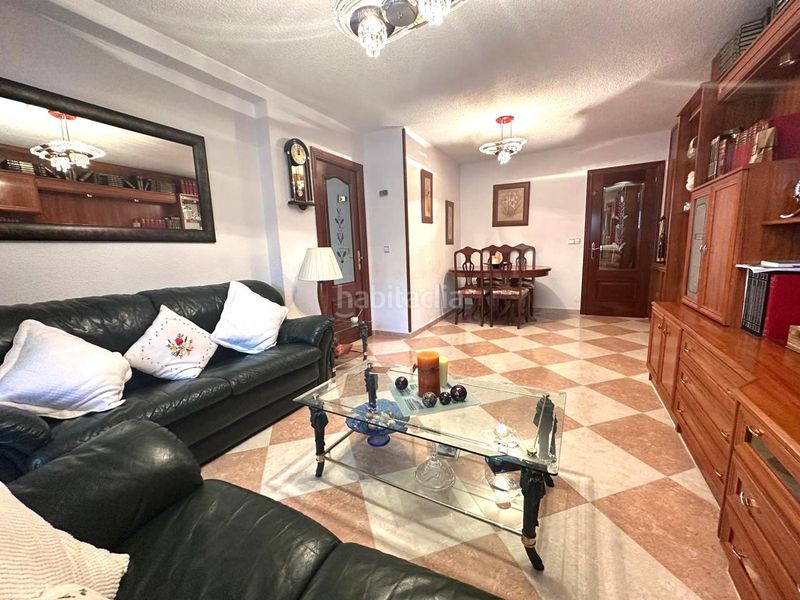 Foto a887128d-e1ed-4b6e-a45a-acbc4a5db0ef. Pis amb calefacció piscina a Veredillas Torrejón de Ardoz