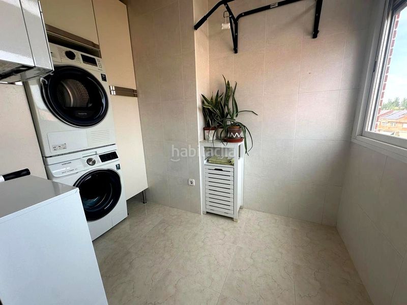 Foto 12ea280b-9309-4111-ab89-4215b3286b01. Pis amb calefacció aparcament piscina a Val Alcalá de Henares