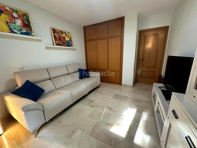 Foto 5d84dbf7-f858-489f-aa9a-f3f05415852c. Pis amb calefacció aparcament piscina a Val Alcalá de Henares