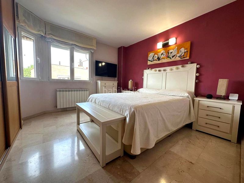 Foto e822f56d-92a6-4014-b52c-354e30df66fc. Pis amb calefacció aparcament piscina a Val Alcalá de Henares