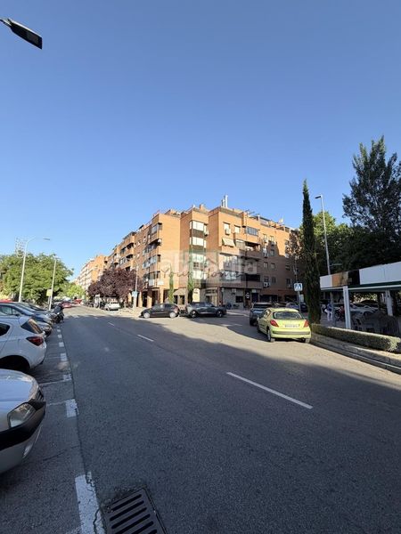 Foto af435c11-242b-4f88-a102-fb0e28ef47e6. Pis amb calefacció piscina a Juncal Torrejón de Ardoz