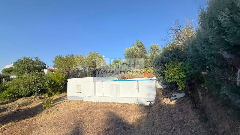 Foto 2b96c4e3-797b-4eb8-998f-ddd62493998d. Casa amb calefacció piscina a Valdeavero