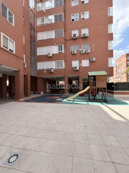 Foto b2666890-f88d-499e-bbf3-4741d57a1d21. Pis amb calefacció aparcament piscina a Saucar - Zarzuela Torrejón de Ardoz