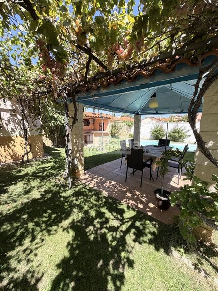Foto 61341ba2-1a9f-4098-b172-1a4d71ce1210. Casa amb calefacció piscina a Loranca de Tajuña