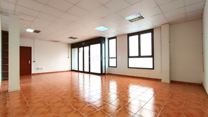Foto 7dbeeb8f-c45e-410e-b0a3-d2ed40ebf952. Rent business premise in carrer can palau 42 in Sentmenat